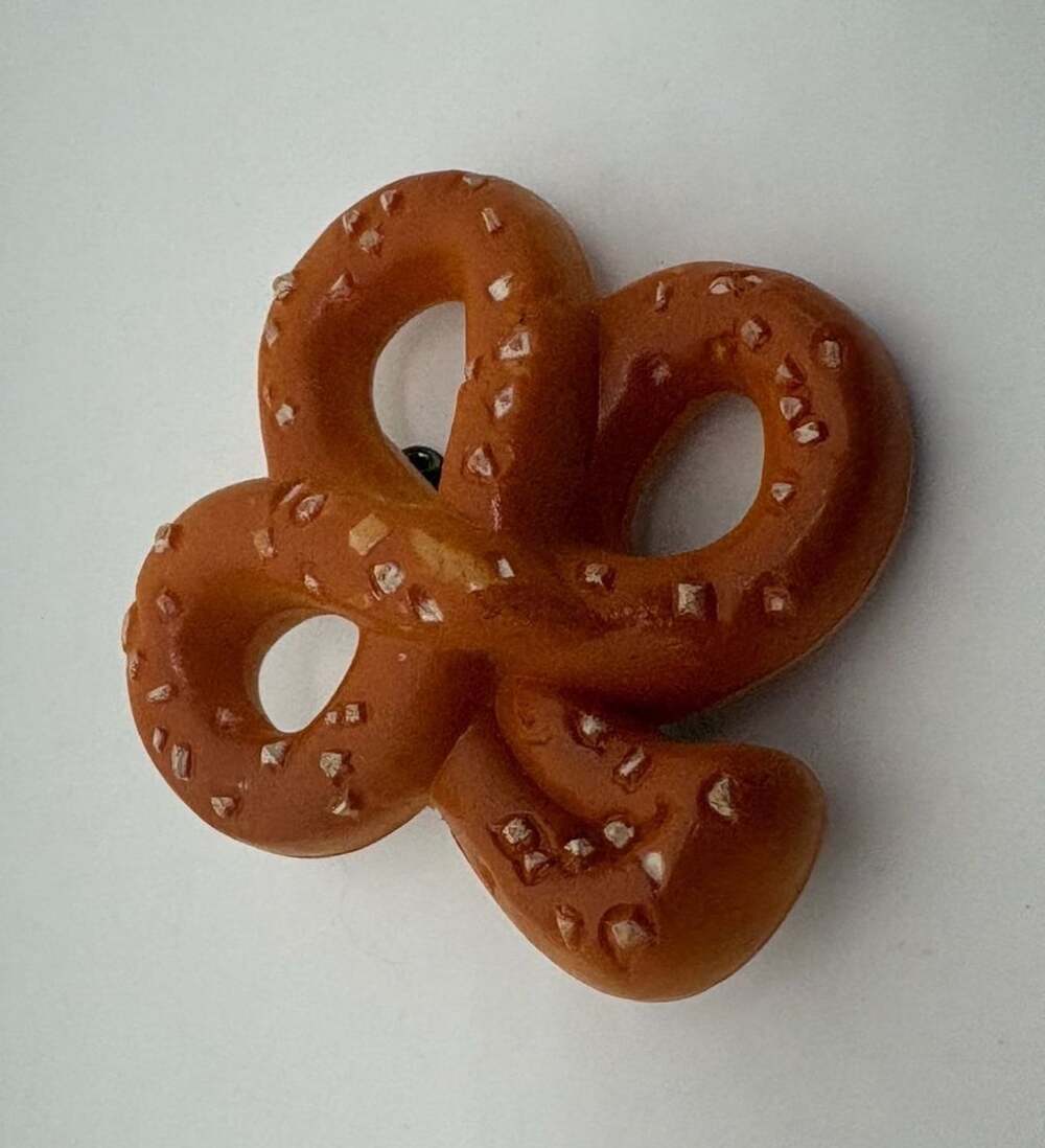 Vintage Hallmark Shamrock Pretzel Brooch Pin